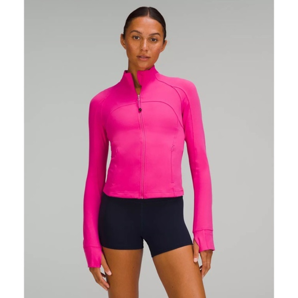 Lululemon Sonic Pink cropped define jacket